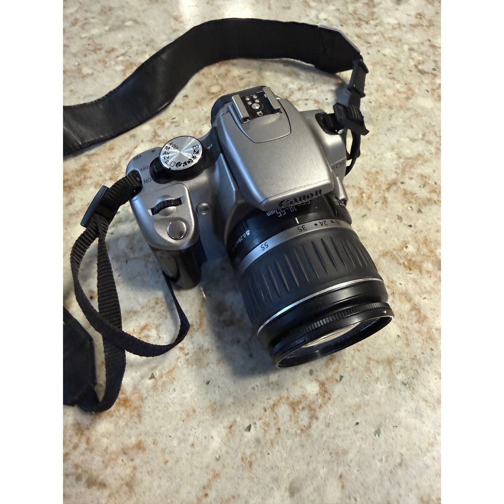 Canon EOS Digital Rebel XT Silver DSLR Camera 18-55mm Lens 4GB CF Card DS126071